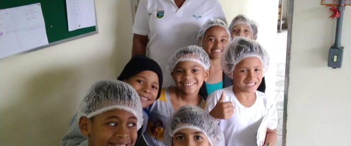 Alunos do CAIC participam de atividade voltada para a alimentação